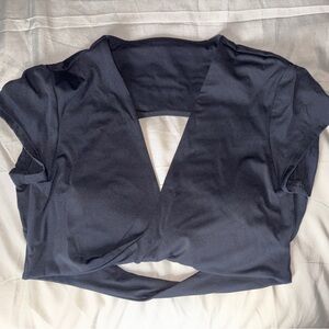 Oner Active Unified Twist Front Top